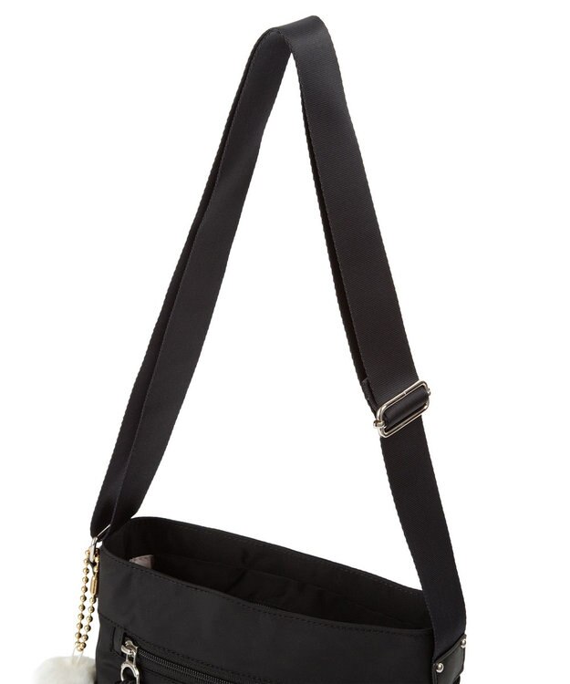 ACE BAGS & LUGGAGE kanana project collection タッセル-e ショルダーバッグ 縦 68871 ブラック