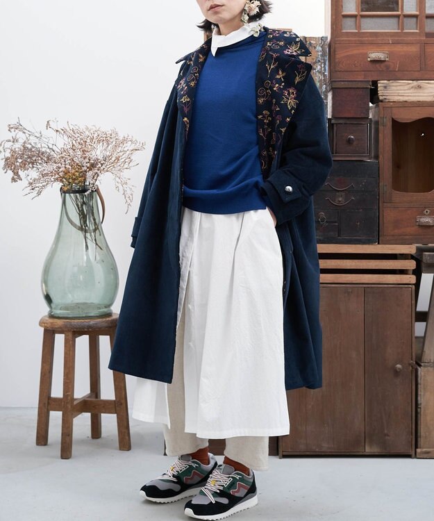 muuc 〈遠州織物の工場で織られた上質なコットンコーデュロイ生地〉花刺繍コート（セットアップ可能） ネイビー