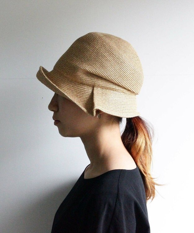 AND WOOL 〈UVカット加工〉〈軽くて折りたためる〉サイドタックの帽子 ベージュ