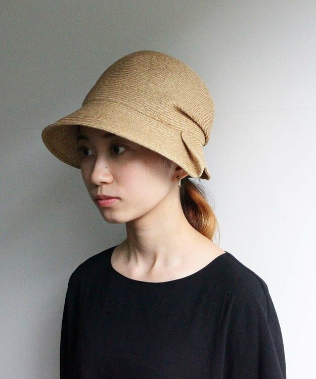 AND WOOL 〈UVカット加工〉〈軽くて折りたためる〉サイドタックの帽子 ベージュ