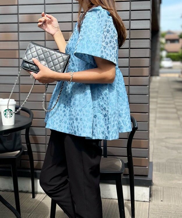 Green Parks パフスリーブジャガードペプラムブラウス Sax