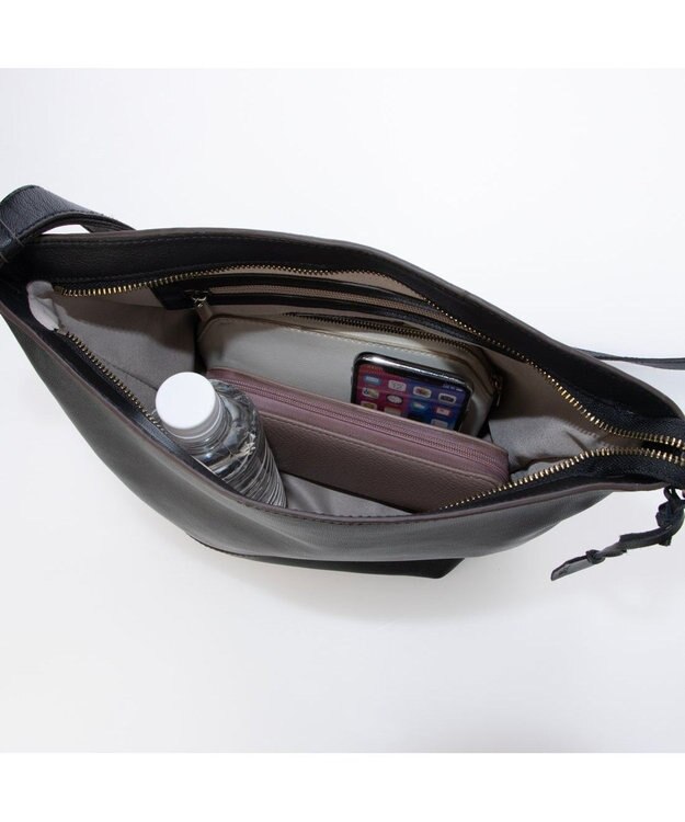 UNBILLION アトランタ ATLANTA / やぎ革軽量バケツ型ショルダー ブラック