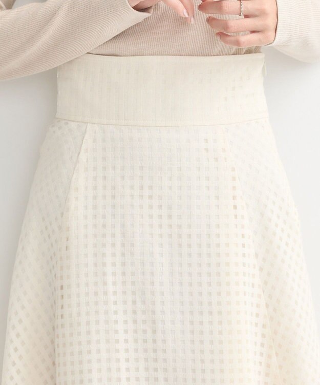 earth music&ecology シアーチェックスカート Ivory