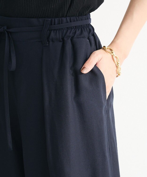 Green Parks 共ベルト付きツイルカラーパンツ Dark Navy