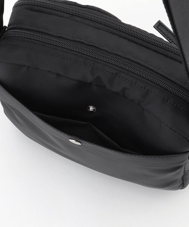 Y'SACCS ナイロン×牛革コンビシリーズ　横型ショルダーバッグ　SSサイズ ブラック