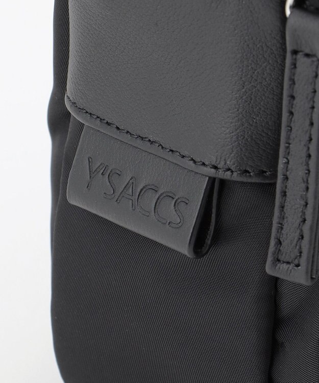 Y'SACCS ナイロン×牛革コンビシリーズ　横型ショルダーバッグ　SSサイズ ブラック