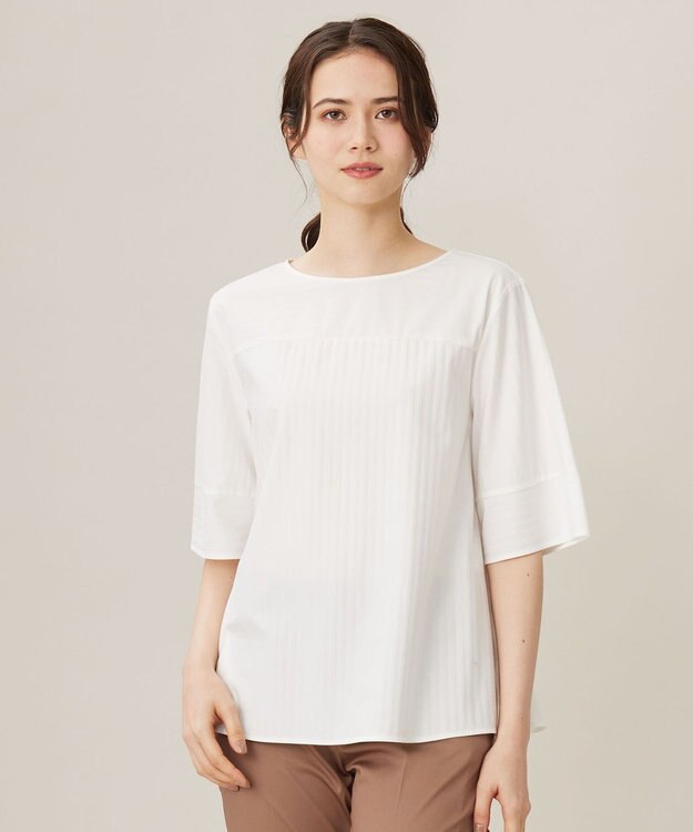 自由区 【洗える】ストレッチシャーティング5分袖 ブラウス オフホワイト