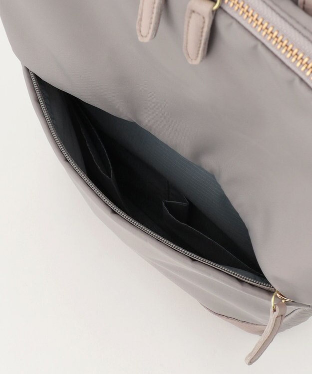 UNBILLION perche ナイロン×牛革PCリュック ライトグレー