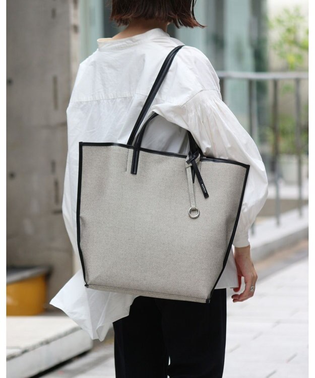 MORROW by thank 【A4サイズ収納可/軽量】VIVIAN LARGE MIX キャンバス