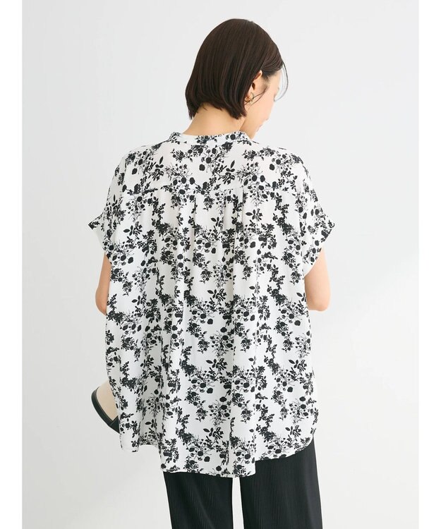 Green Parks アソート柄さらっとレーヨンブラウス Off White