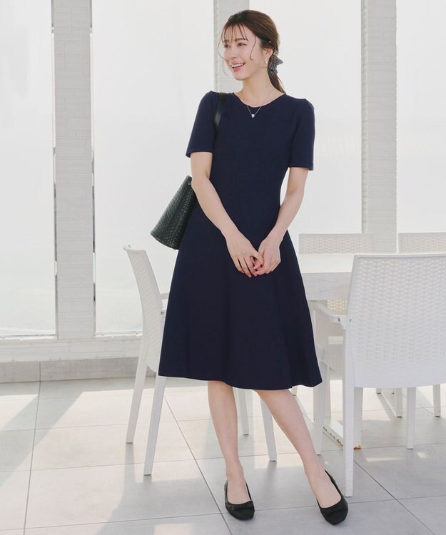 Tiaclasse 【洗える】クルーネック半袖ニットフレアワンピース ネイビー