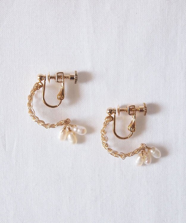 CASUMINO bridge イヤリング pearl