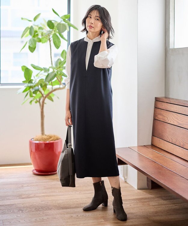 ANY スタンドネックブラウス オフ