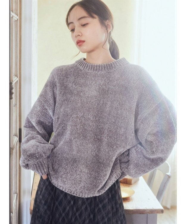 earth music&ecology シャイニーベロアモールプルオーバー Gray Beige