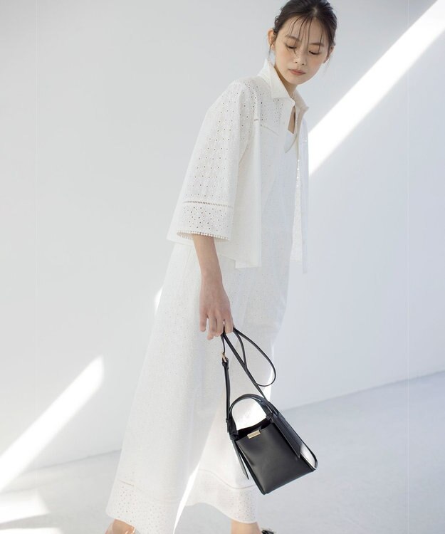 組曲 S エンブロイダリーレース襟付 ブラウス アイボリー系