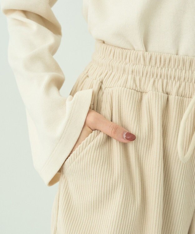 earth music&ecology リラックスコーデュロイパンツ Ivory