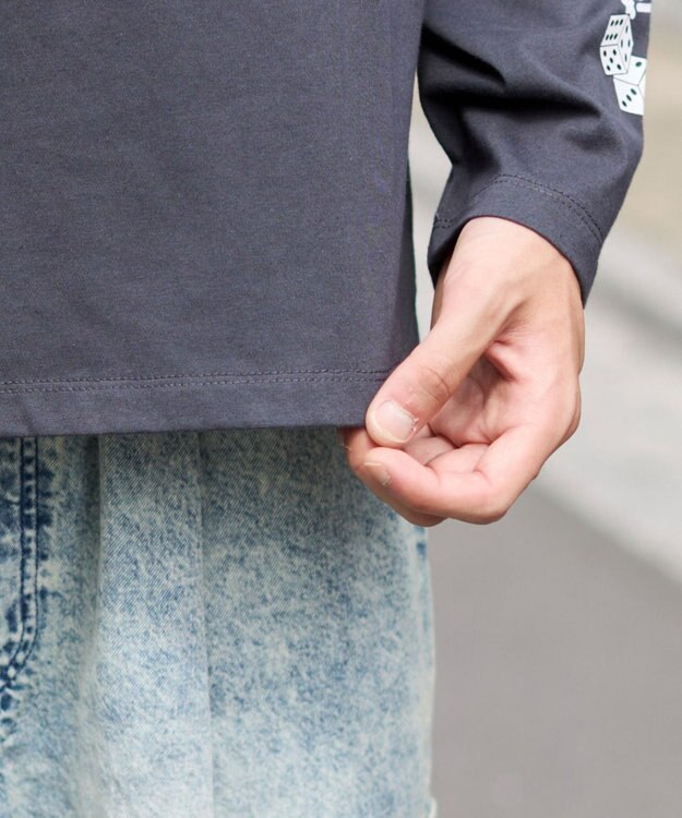 WEGO 【ユニセックス着用ITEM/MLサイズ展開】スリーブロゴグラフィックラグランT（LS） スミクロ