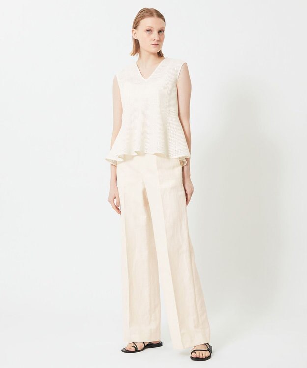 BEIGE， PINE / ペプラムブラウス Ecru