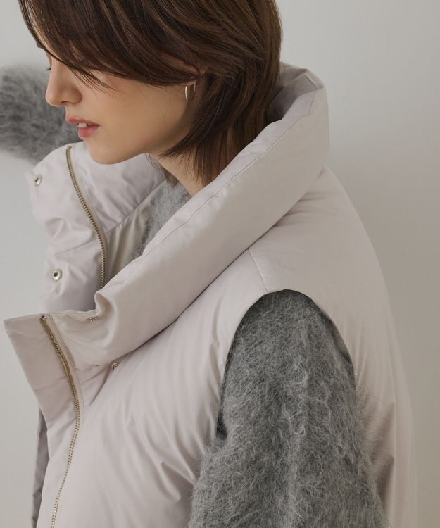 GRACE CONTINENTAL スタンドカラーダウンベスト キナリ