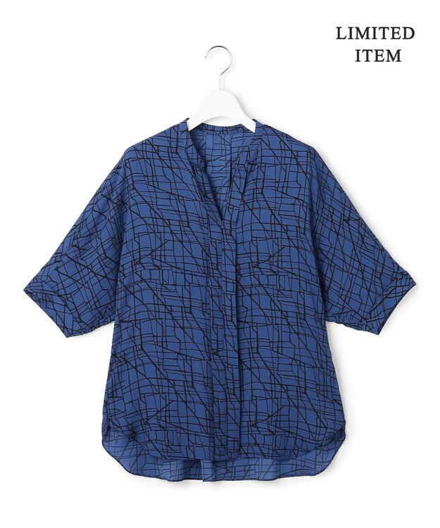 ICB L 【新色追加・WEB限定】BackSatinAmunzen 5分袖キーネックブラウス コバルトブルー柄