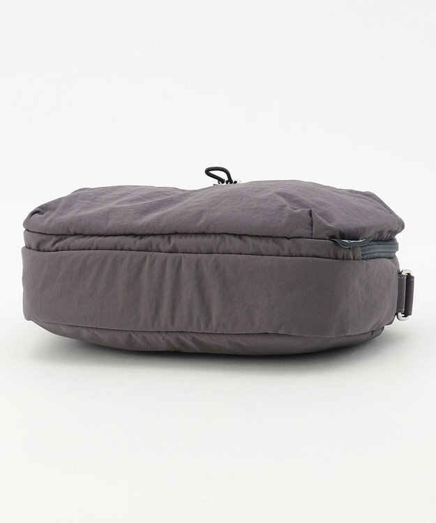 LA BAGAGERIE 【MONICA】クリンクルナイロン　ドロストショルダーバッグ グレー