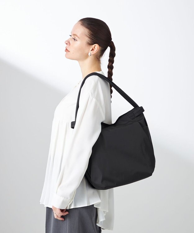 Y'SACCS 【ナイロンタフタ】トラベルショルダーリュック mini ブラック