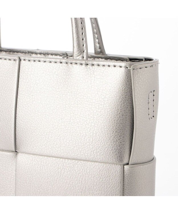 UNBILLION cachecache イントレチャートミニショルダーバッグ シルバー