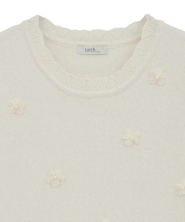 earth music&ecology フラワーモチーフニットベスト Ivory