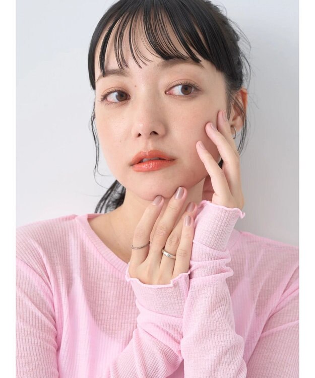 earth music&ecology シアーリブロゴ刺繍プルオーバー Light Pink