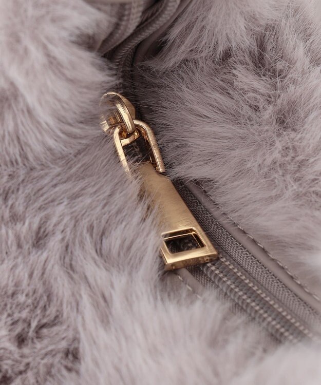 自由区 【2WAY】フェイクファーハーフムーン バッグ ライトグレー系