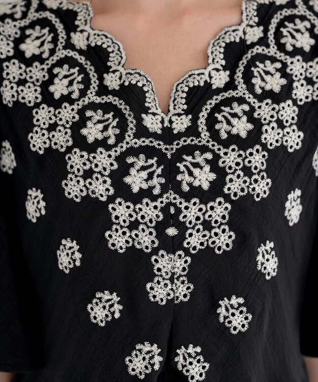 Tiaclasse 【洗える】スカラップレースチュニックブラウス ブラック