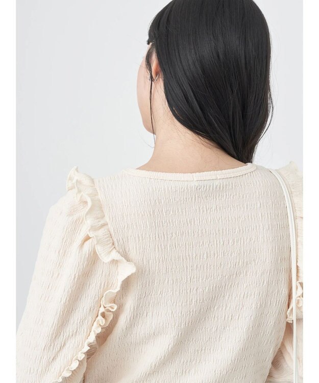 earth music&ecology シャーリングカットプルオーバー Ivory