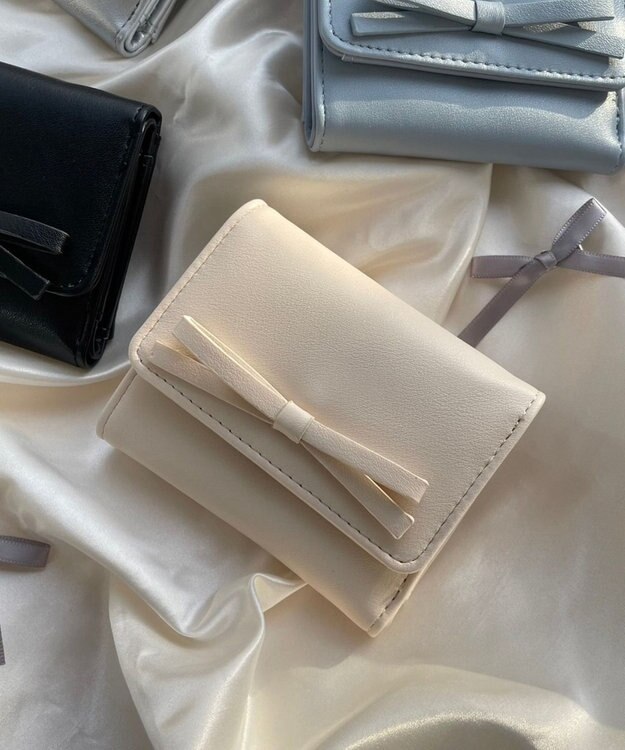 WEGO リボンフラップミニウォレット オフホワイト