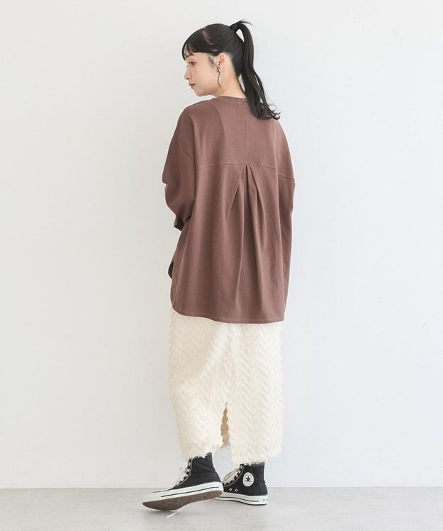 earth music&ecology ラウンドルーズロンＴ Brown