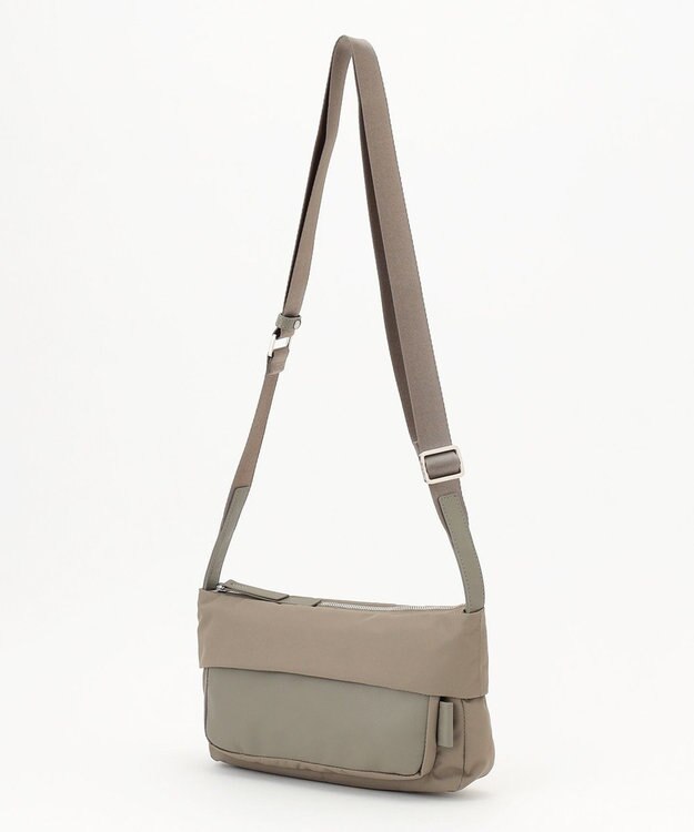 Y'SACCS リサイクルナイロン×カウレザー ラップミニショルダー グレージュ