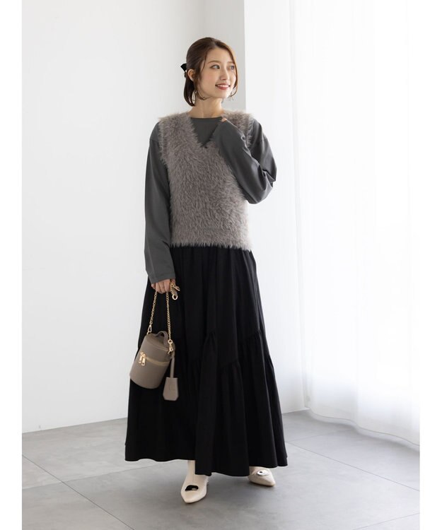 Te chichi マットタフタバイヤスティアードスカート ブラック