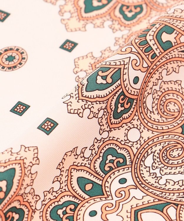 組曲 スクエアシルクスカーフ オレンジ系1