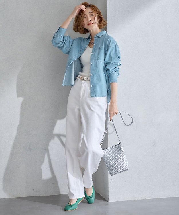 23区 【Oggi4月号掲載/洗える】23区DENIM ライトダンガリー クロップドシャツ ライトインディゴ