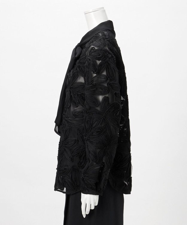 23区 【GOLD LABEL/見上愛さん着用】テープエンブロイダリー ブラウス ブラック系