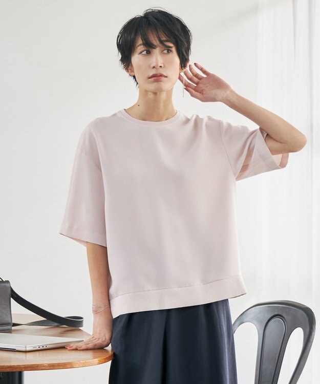 ICB 【新色追加・洗える】 FluidBackSatin Tブラウス ピンクベージュ系