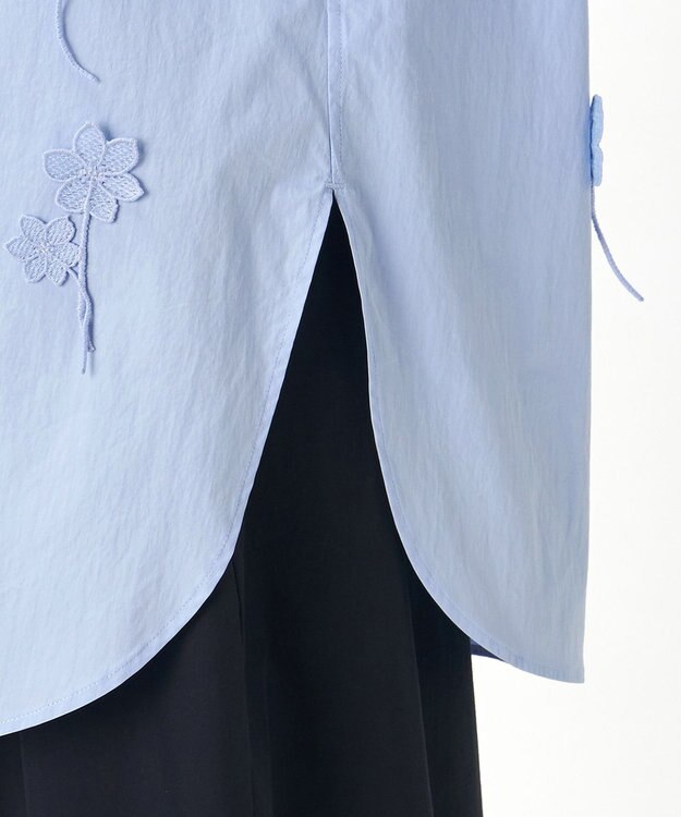 23区 【GOLD LABEL】エンブロイダリータイプライター ブラウス サックス系