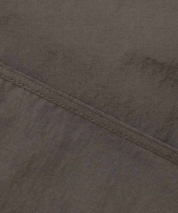 uncrave ライトプルーフナイロン オフショルブラウス カーキブラウン