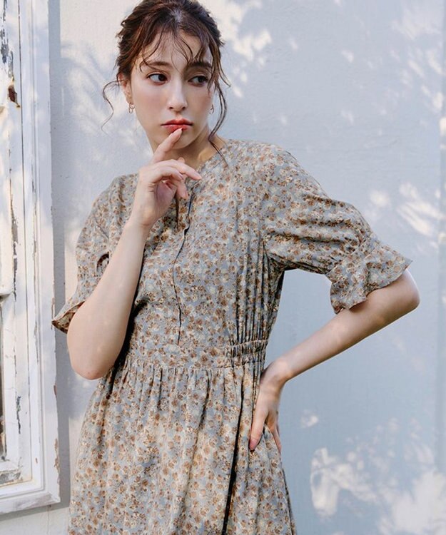 Tiaclasse 【洗える】キャンディースリーブ花柄ワンピース ブルー