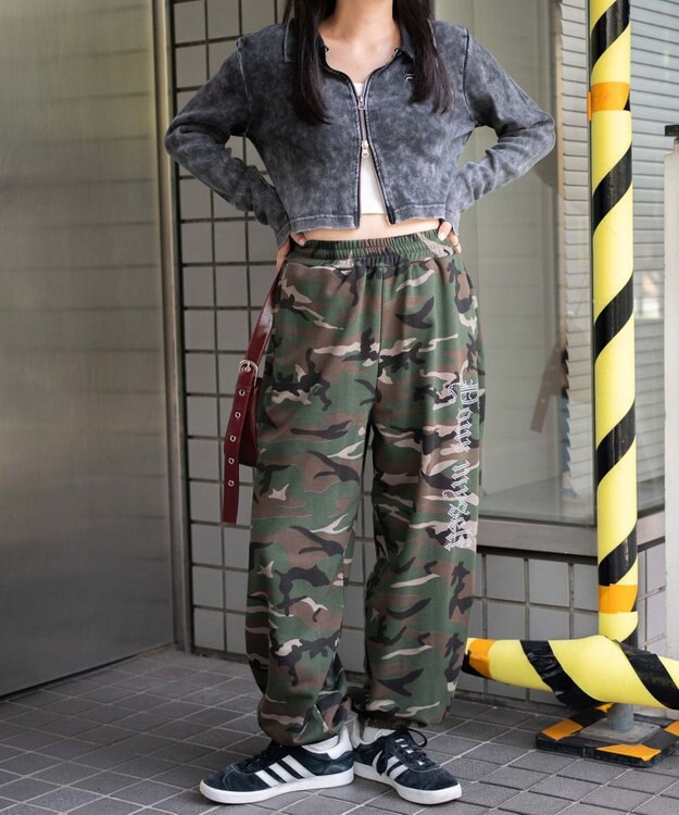 WEGO 【ウエストゴム】ラインストーンロゴスウェットパンツ 柄1