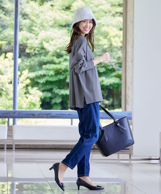 Tiaclasse 【洗える】エンボスロゴニットプルオーバー チャコールグレー