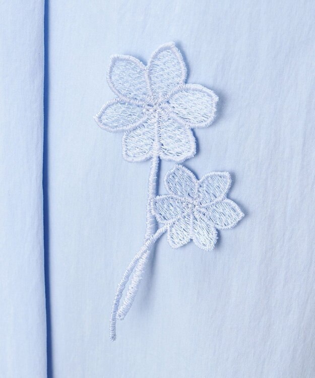 23区 【GOLD LABEL】エンブロイダリータイプライター ブラウス サックス系