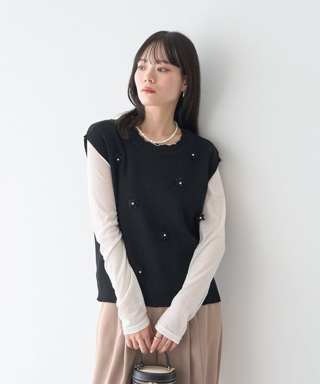 earth music&ecology フラワーモチーフニットベスト Black