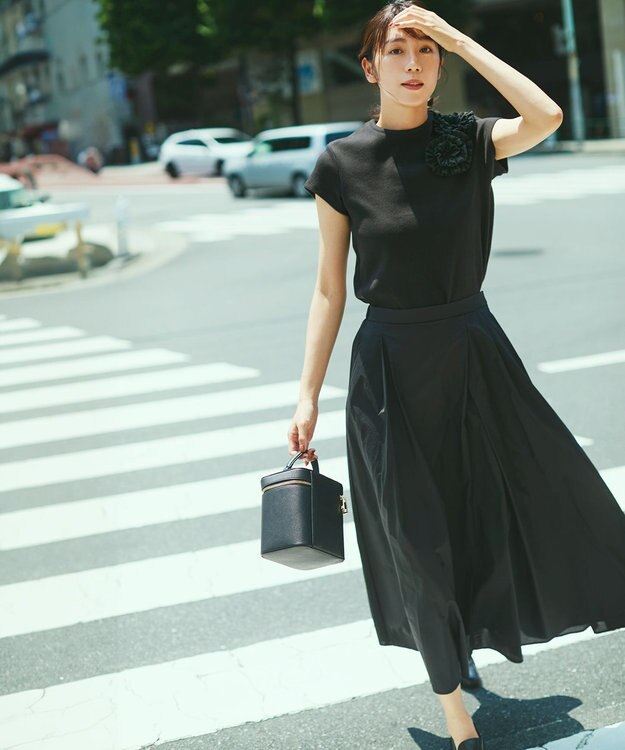 23区 L 【洗える】ナイロンコットンポプリン タック スカート ブラック系