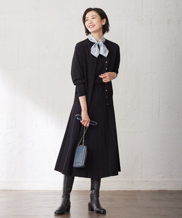 J.PRESS LADIES キルティング スマホポシェット ダルブルー系