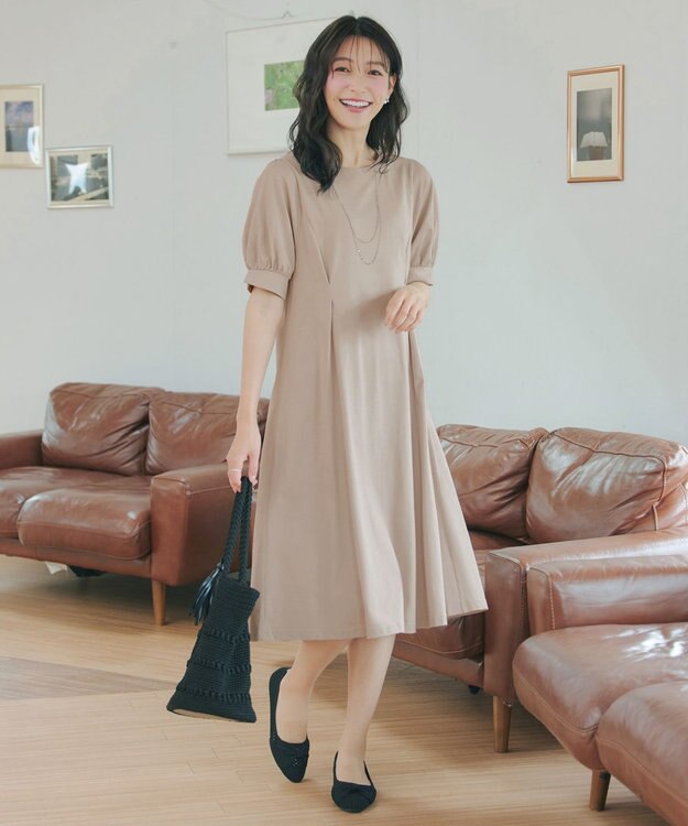 Tiaclasse 【おのののかさん着用】「サマケア」パフスリーブAラインワンピース グレージュ
